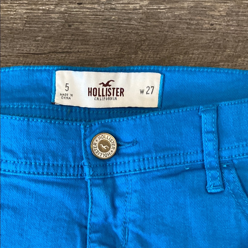 Hollister Women's Bright Blue Denim Micro distressed Shorts NWOT - Picture 3 of 10